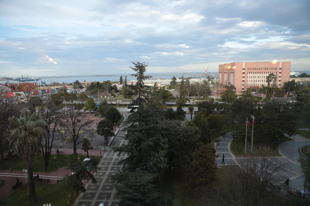 Amisos Hotel Samsun Esterno foto
