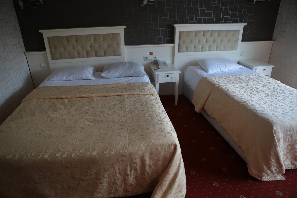 Amisos Hotel Samsun Esterno foto