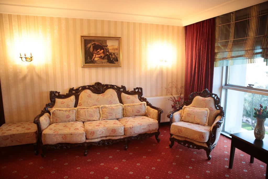 Amisos Hotel Samsun Esterno foto