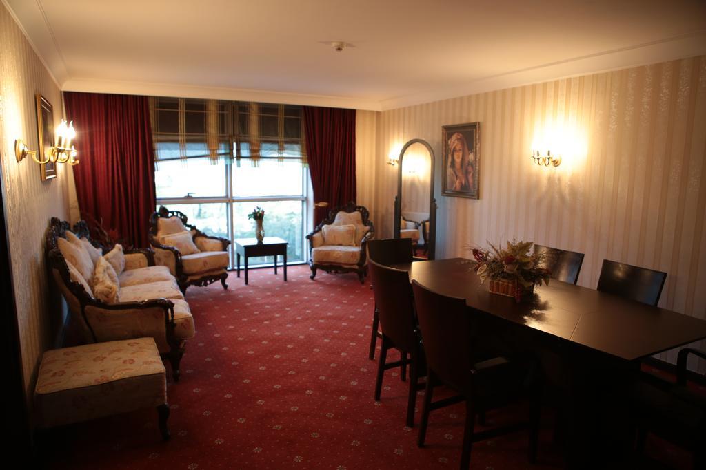 Amisos Hotel Samsun Esterno foto