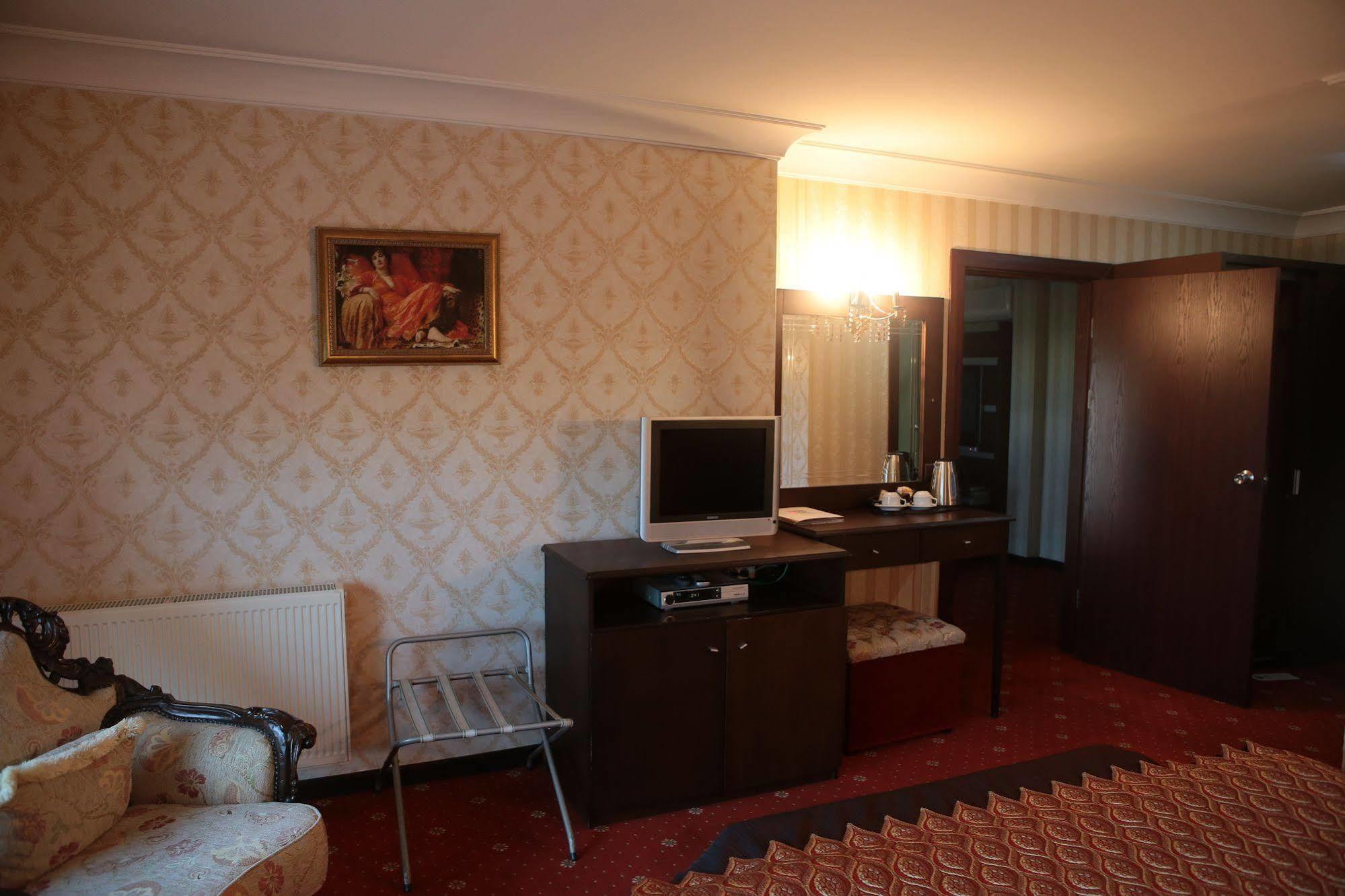 Amisos Hotel Samsun Esterno foto