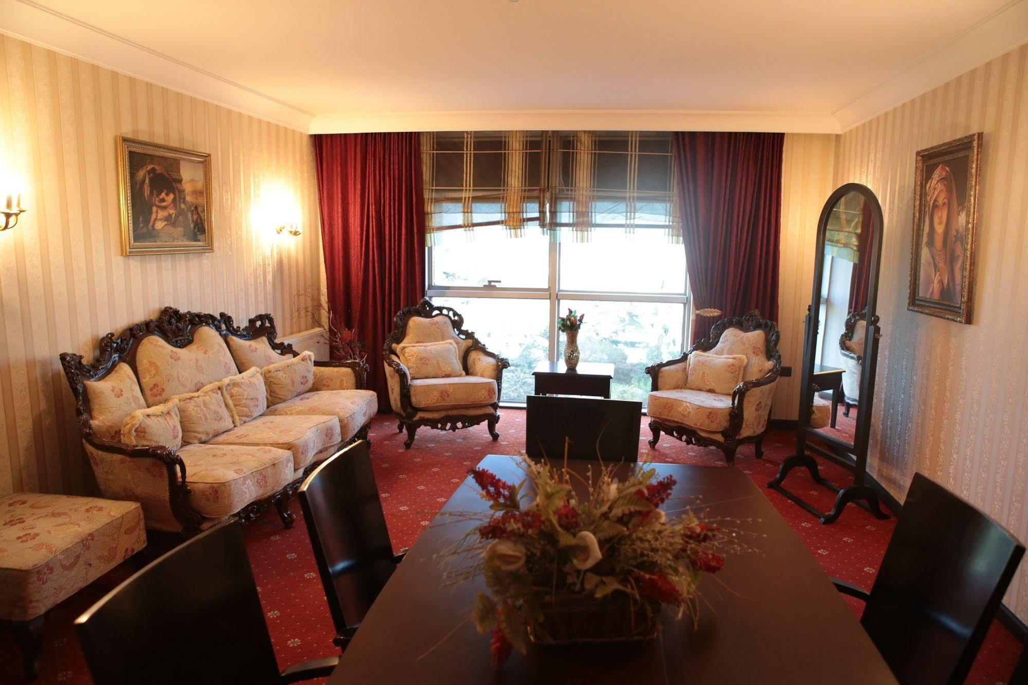 Amisos Hotel Samsun Esterno foto