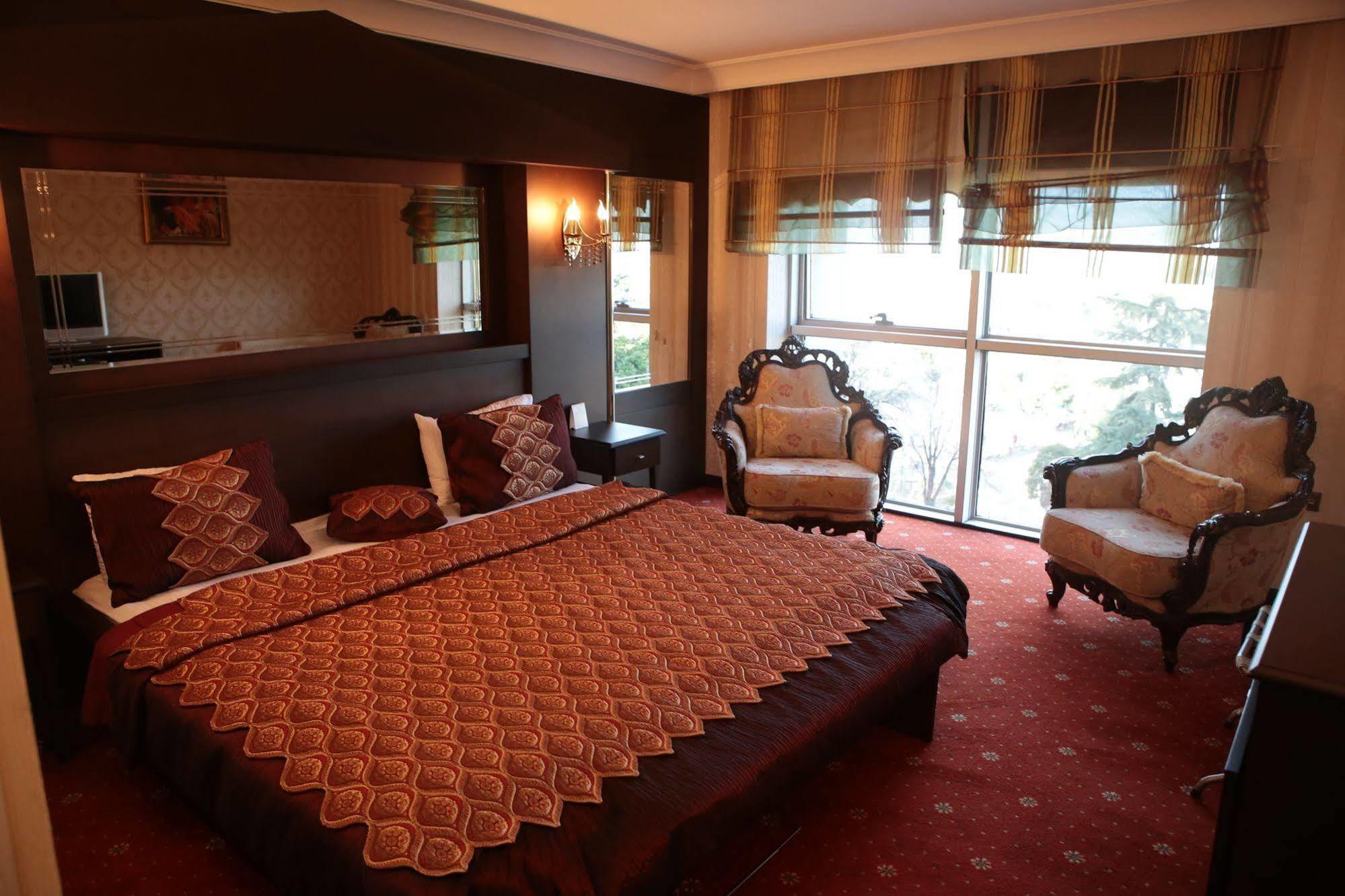 Amisos Hotel Samsun Esterno foto