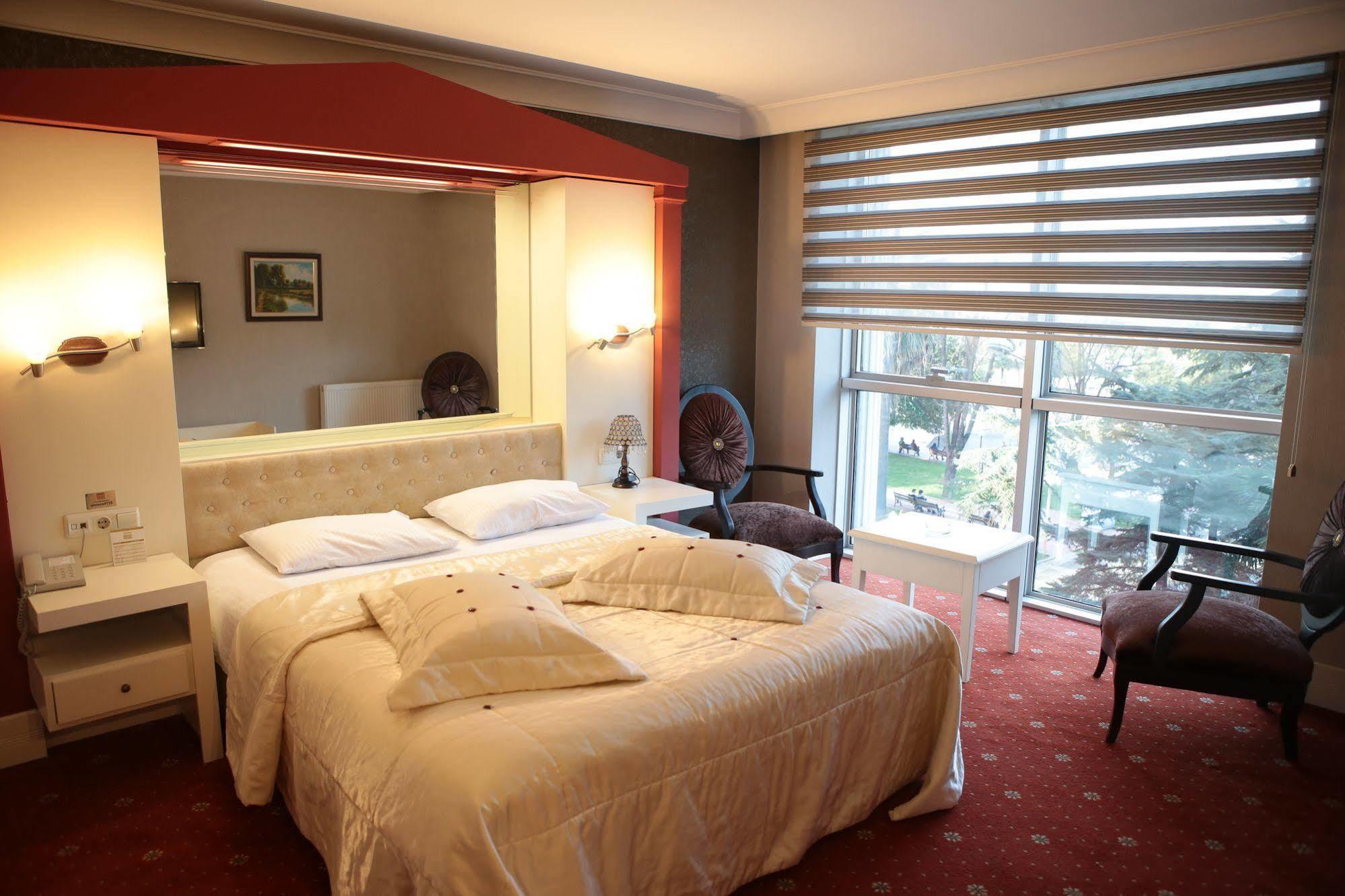 Amisos Hotel Samsun Esterno foto