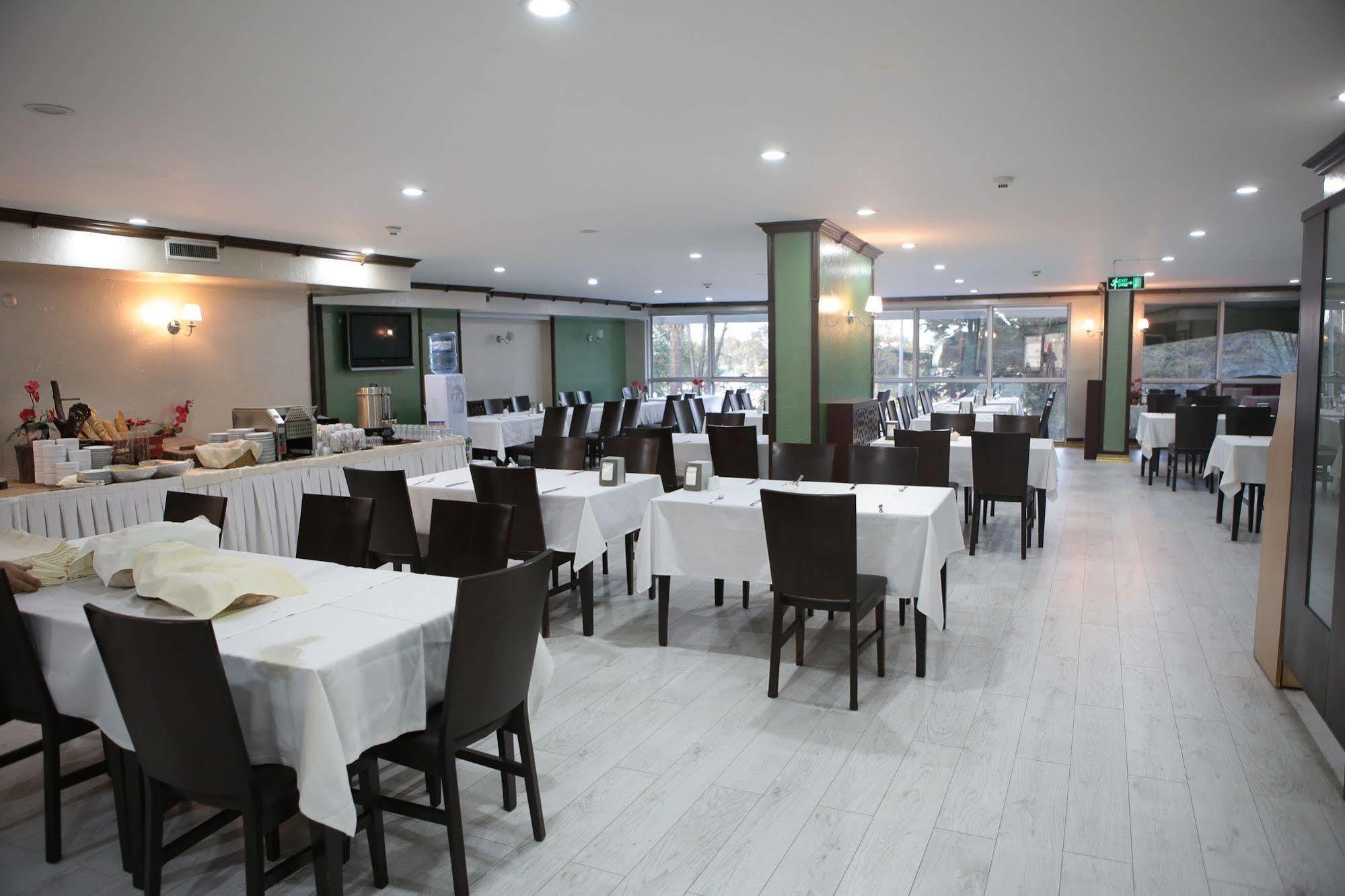 Amisos Hotel Samsun Esterno foto